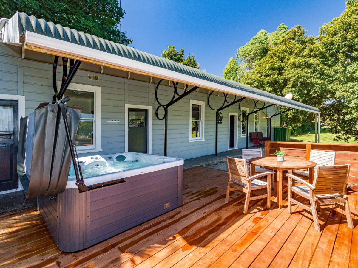 The Station - Ohakune Holiday Home Bagian luar foto
